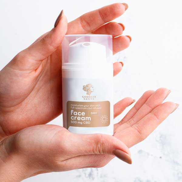 Moisturising Day Face Cream 500 mg CBD, 50 ml | Reakiro CBD